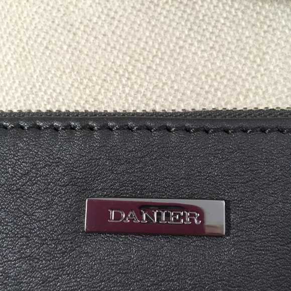 Danier Leather Wristlet in Pewter - Picture 7 of 8